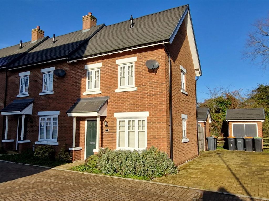 2 bed end terrace house for sale in Diemer Croft, Kempston, Bedford MK42, £220,000