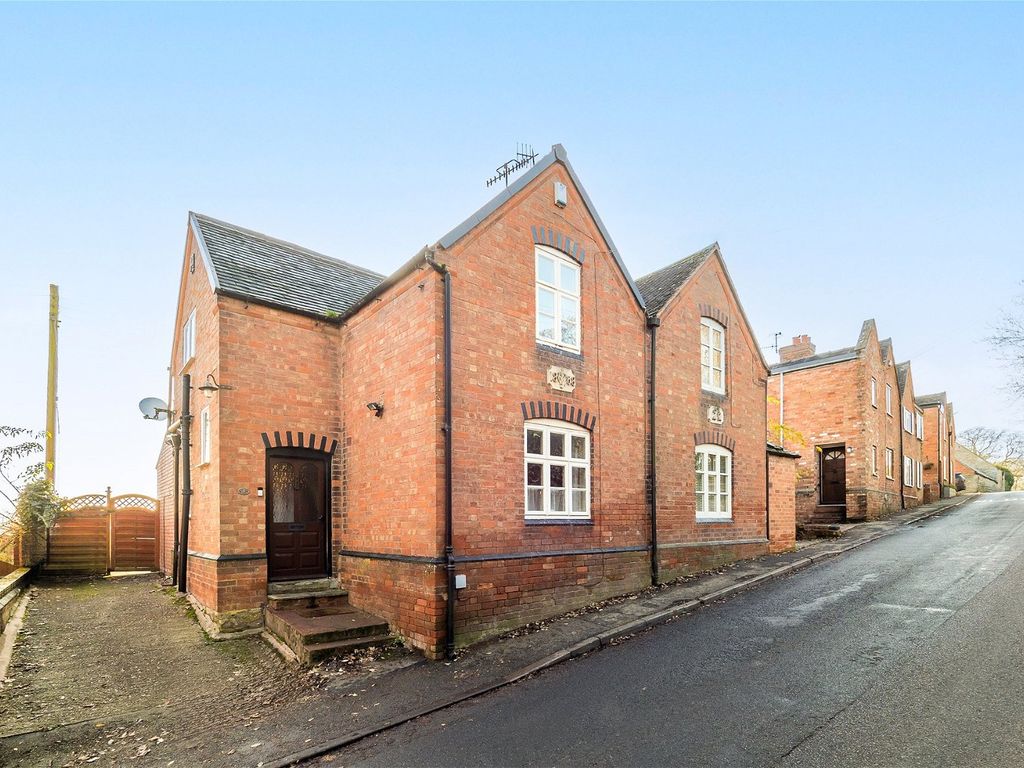 2 bed cottage for sale in Church Bank, Temple Grafton, Alcester B49, £395,000