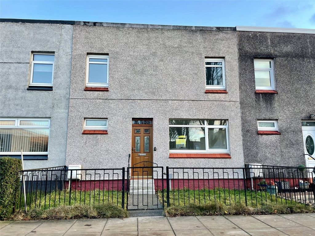 3 bed terraced house for sale in Auckland Place, Clydebank, West Dunbartonshire G81, £115,000