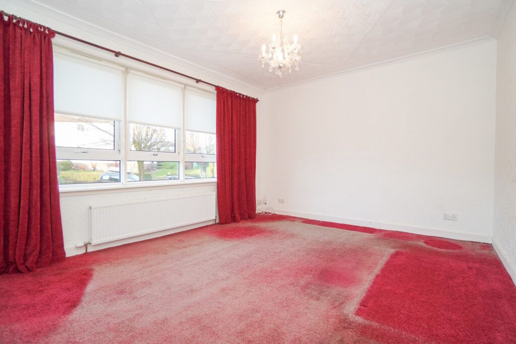 2 bed flat for sale in Birch Road, Clydebank G81, £92,500