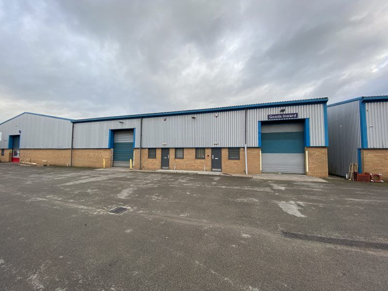 Industrial to let in D12/13 East Point Industrial Estate, Wentloog, Cardiff CF3, £38,600 pa