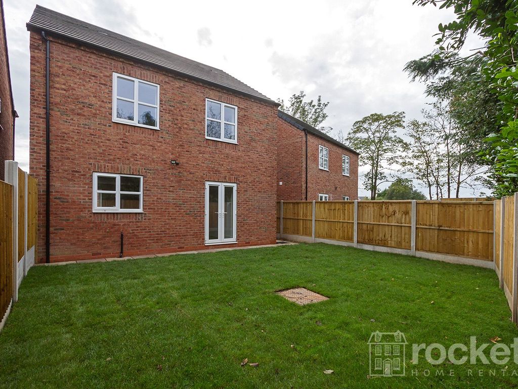 4 bed detached house to rent in High View, Parkway, Brown Edge, Staffordshire ST6, £1,500 pcm