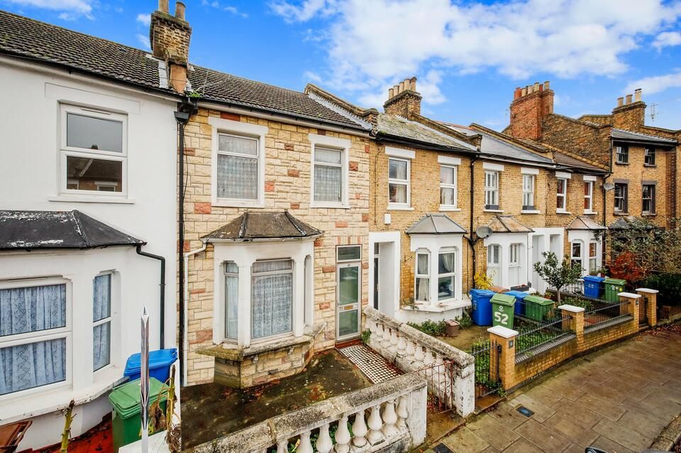 3 bed semi-detached house for sale in Astbury Road, London SE15, £675,000