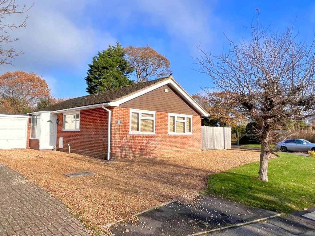 2 bed bungalow for sale in Golden Crescent, Everton, Lymington, Hampshire SO41, £485,000