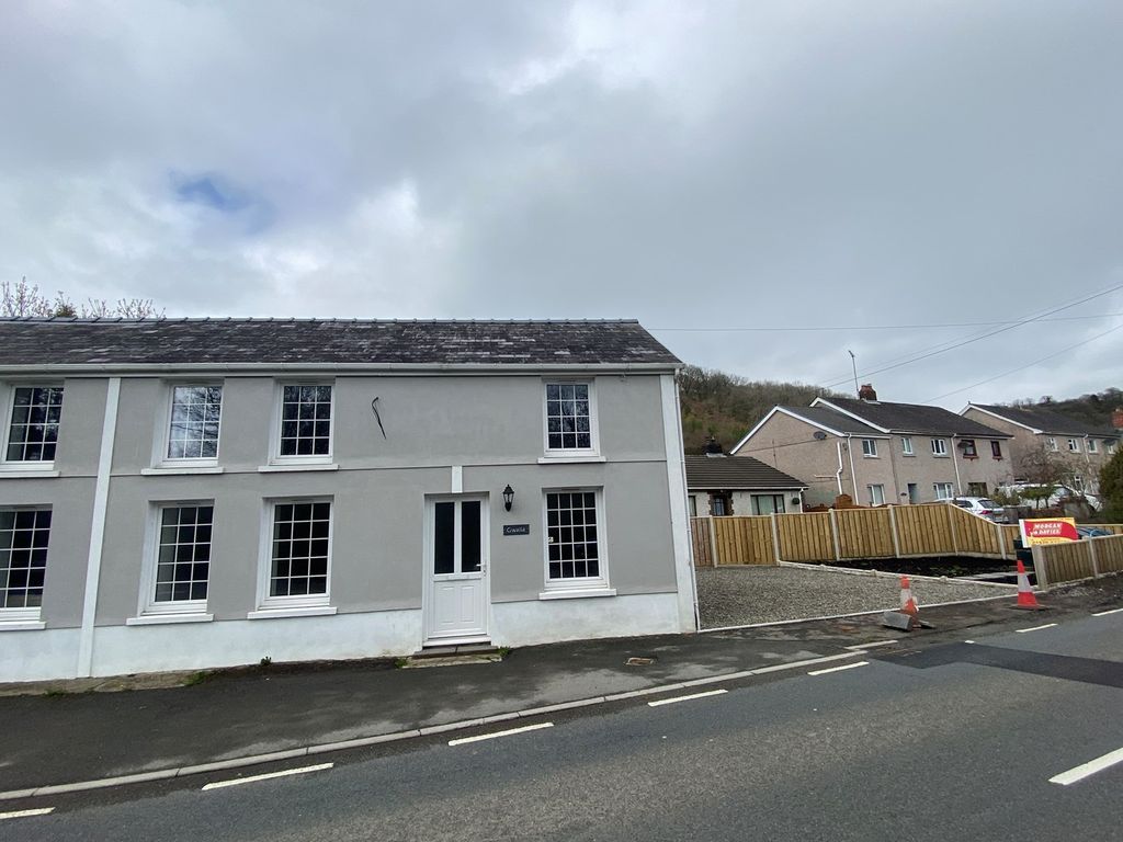 3 bed semi-detached house for sale in Alltwalis, Carmarthen SA32, £165,000