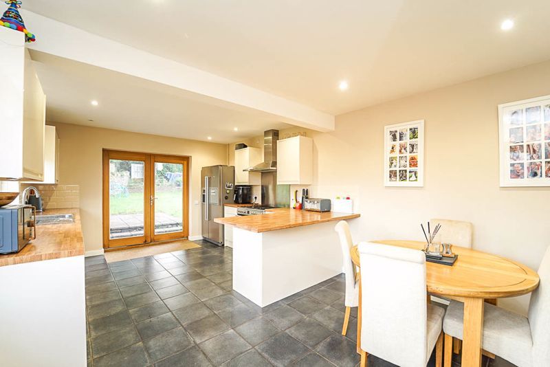 5 bed detached house for sale in West Street, Banwell BS29, £470,000