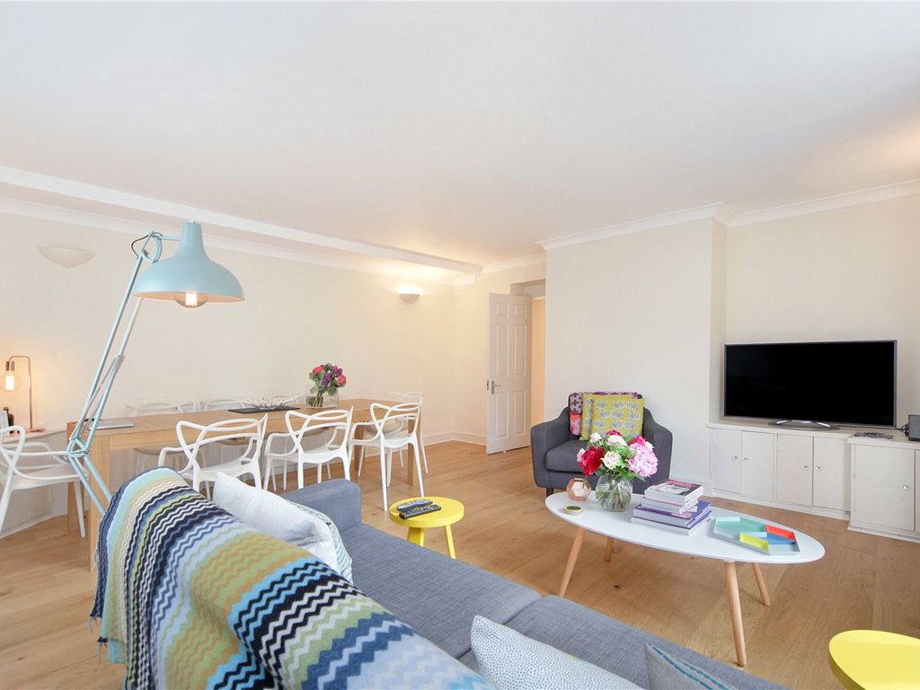 2 bed flat to rent in Thornbury Court, 36-38 Chepstow Villas, London W11, £3,445 pcm