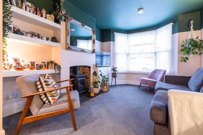 3 bed end terrace house for sale in Western Road, Fenny Stratford, Bletchley, Milton Keynes MK2, £330,000