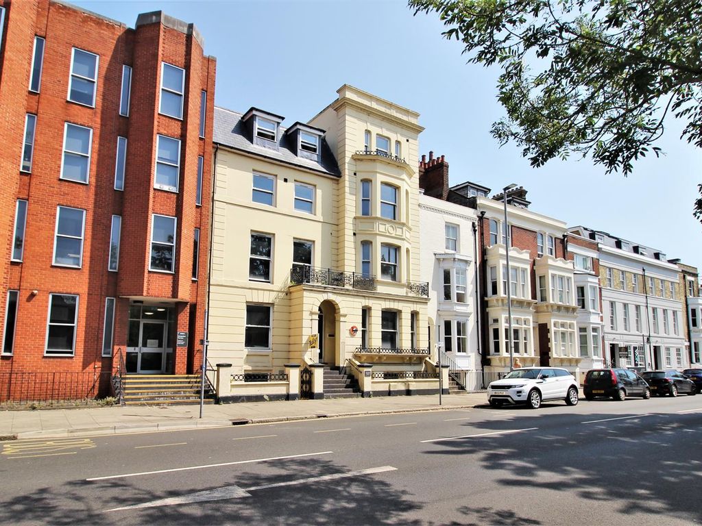 1 bed property to rent in The Hub, 9/10 Hampshire Terrace, Portsmouth, Hants PO1, £460 pcm