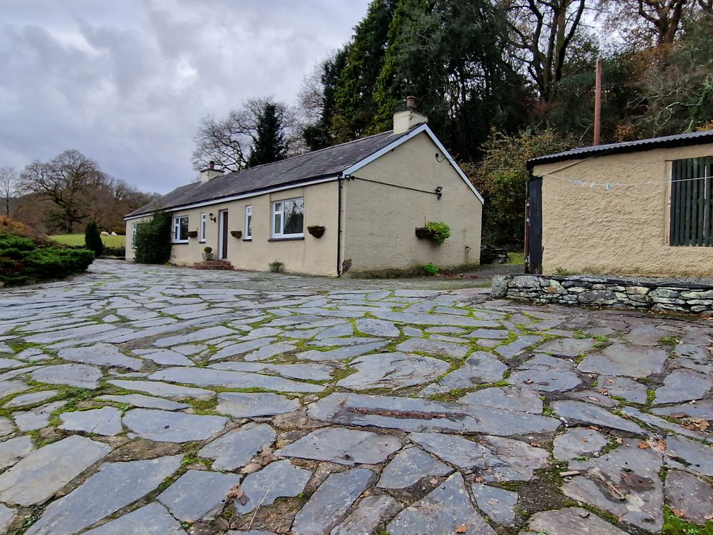 2 bed detached bungalow to rent in Cwmlanerch, Betws-Y-Coed LL24, £1,300 pcm