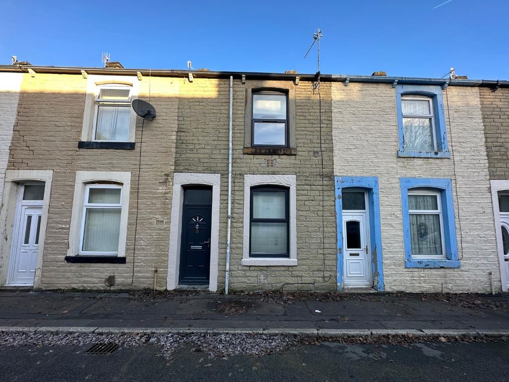 2 bed terraced house to rent in Granby Street, Burnley BB12, £525 pcm
