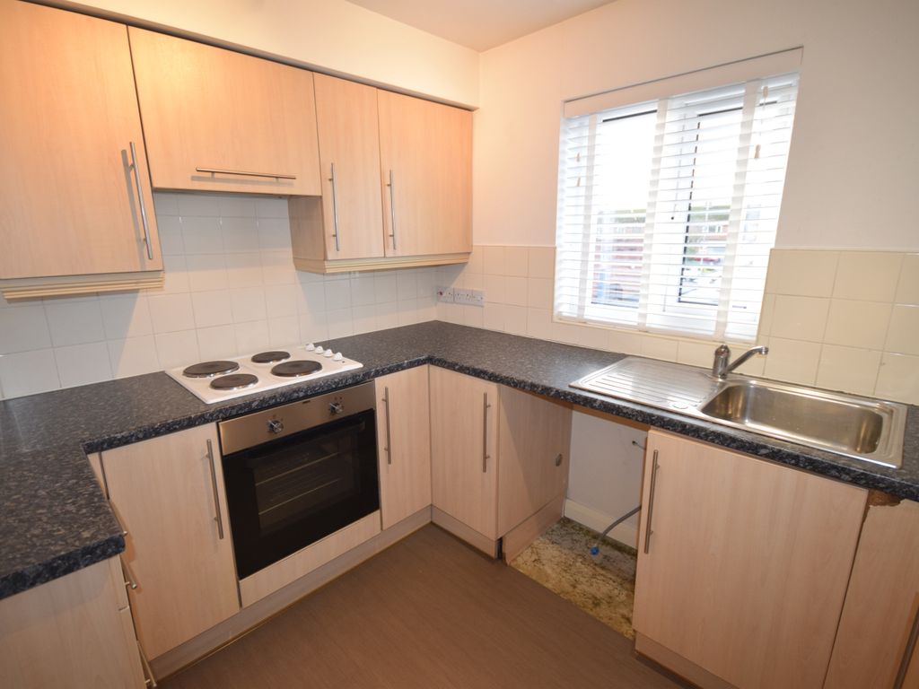 2 bed flat to rent in Argyll Drive, Carlisle CA1, £650 pcm