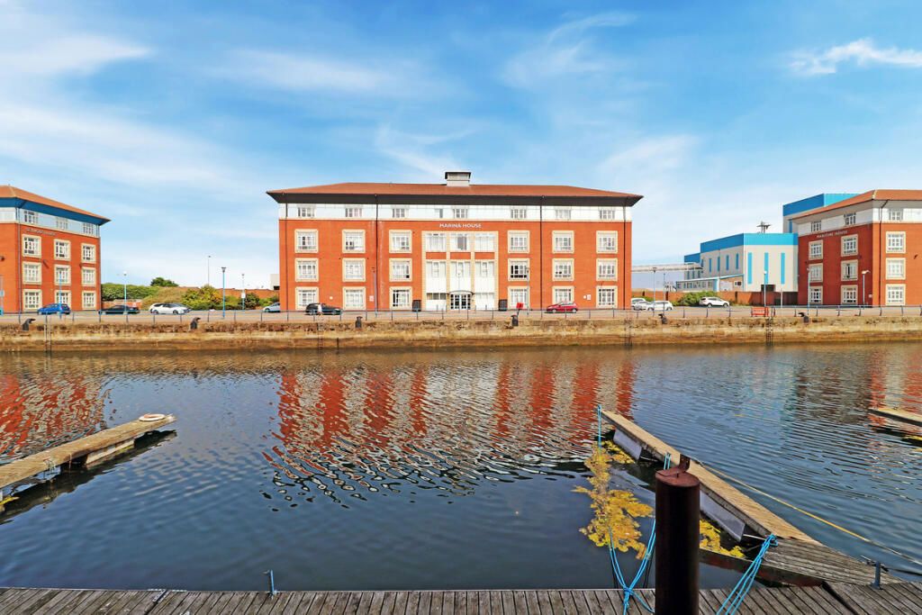 1 bed flat for sale in Harbour Walk, Hartlepool TS24, £40,000