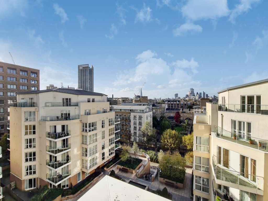 2 bed flat for sale in Water Gardens Square, Canada Water, London SE16, £680,000