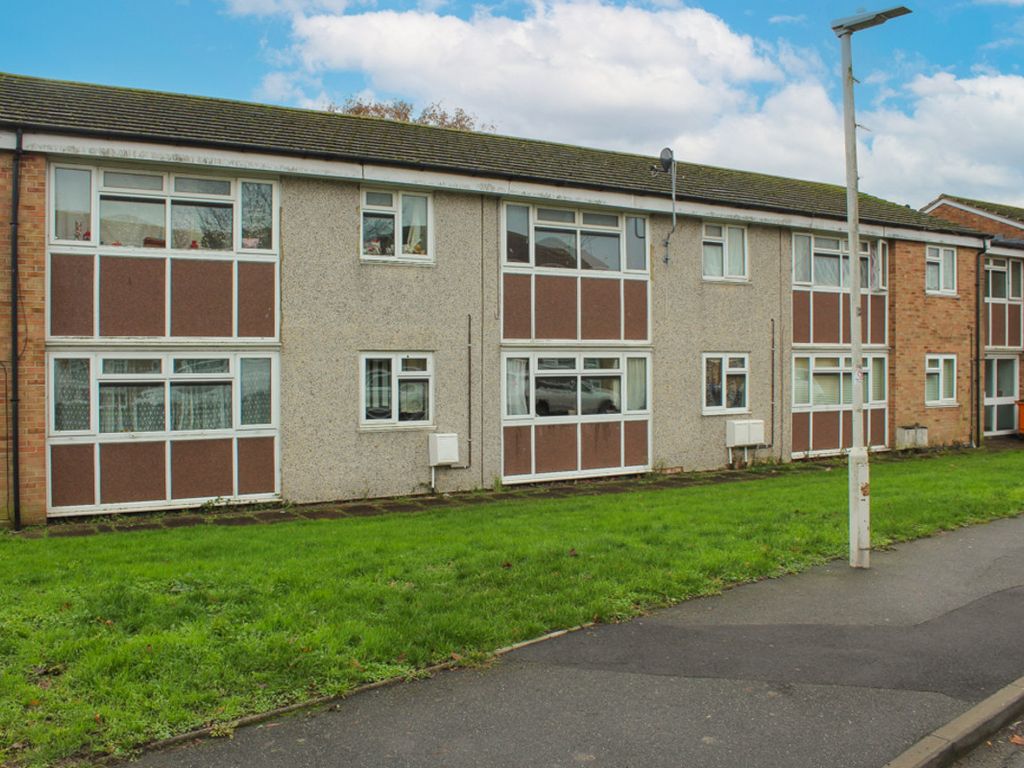 1 bed flat for sale in Arundel Road, Wickford SS11, £135,000