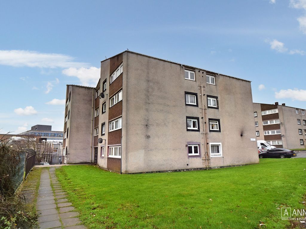 2 bed flat for sale in 9/16 Calder Drive, Sighthill EH11, £95,000