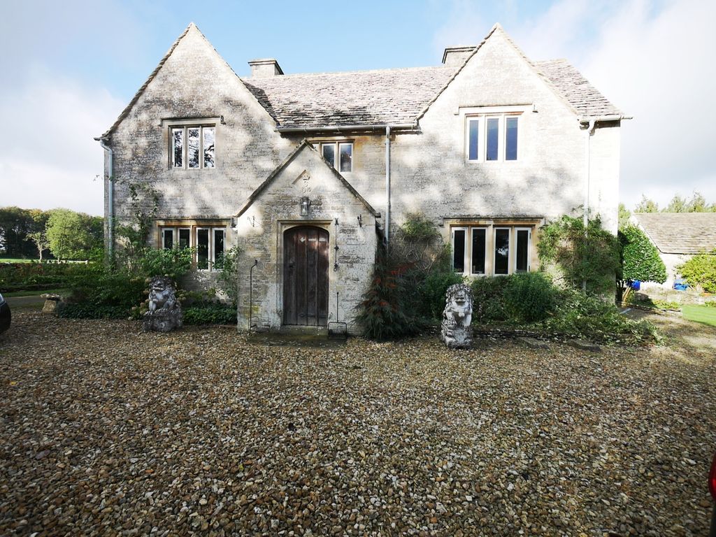 5 bed detached house to rent in Eastington, Cheltenham GL54, £4,500 pcm