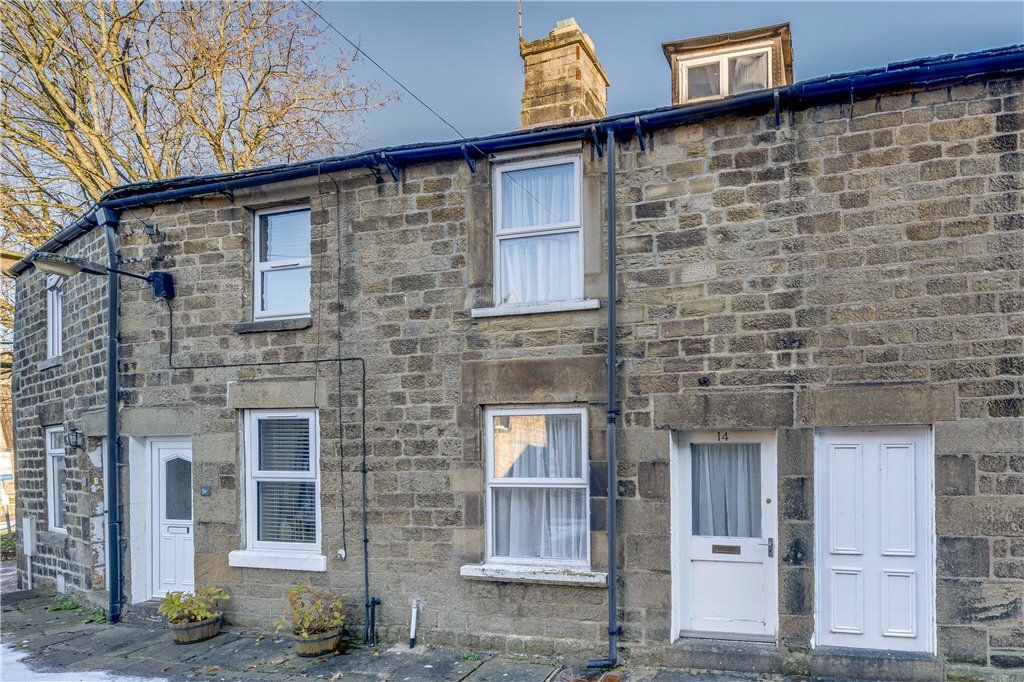 1 bed terraced house for sale in Park Road, Pateley Bridge, Harrogate, North Yorkshire HG3, £150,000