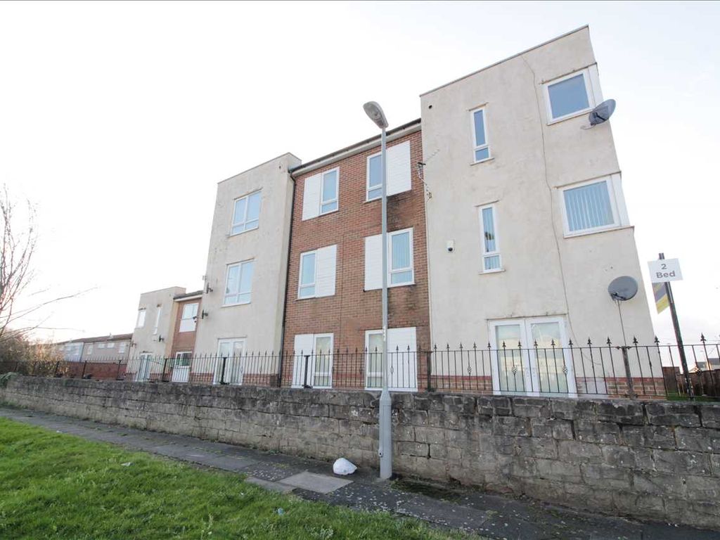 New home, 2 bed flat for sale in Briton Court, Britonside Avenue, Kirkby L32, £60,000