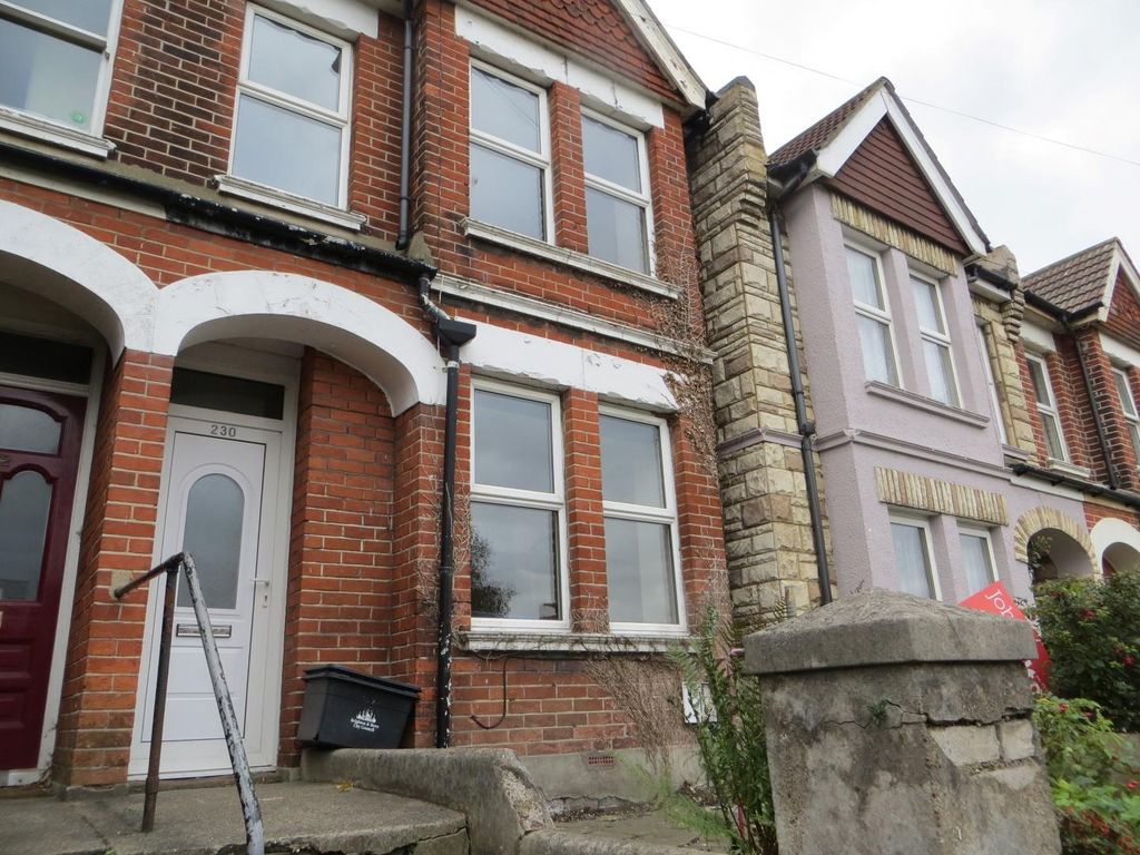5 bed terraced house to rent in Elm Grove, Brighton BN2, £2,950 pcm