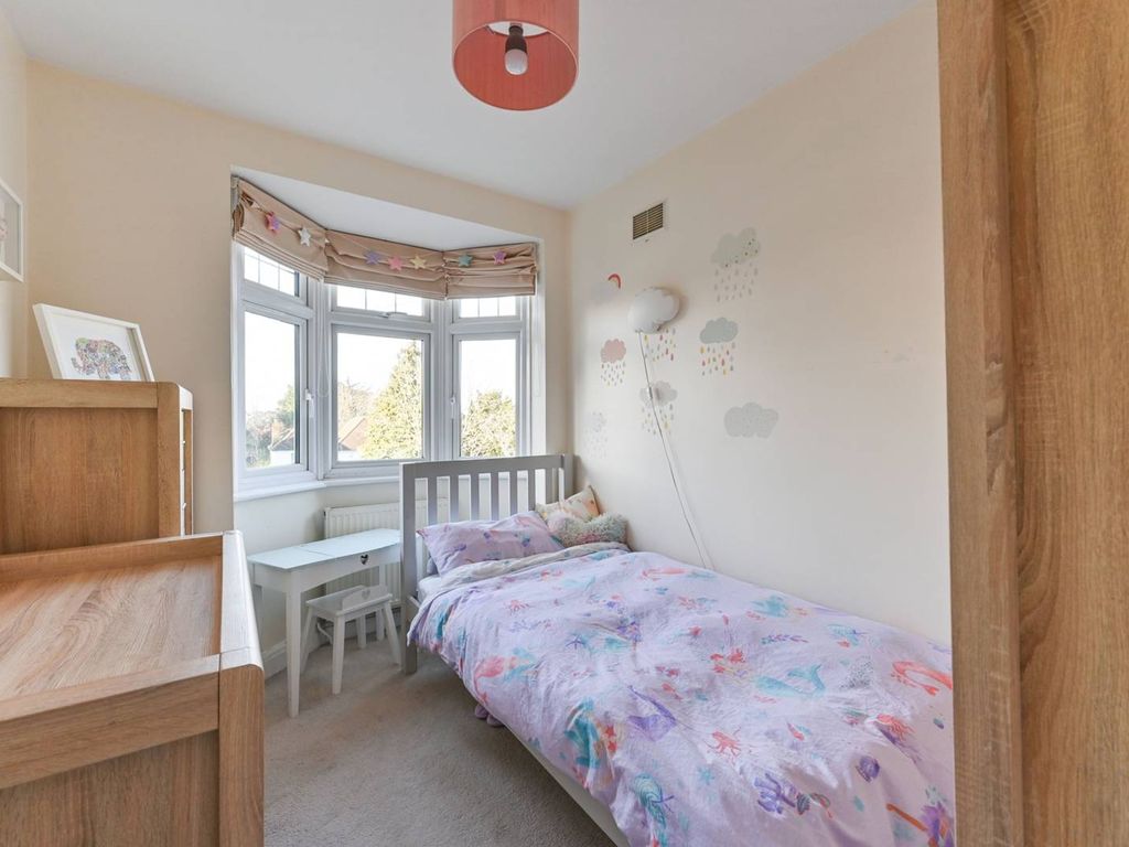 3 bed semi-detached house for sale in Sundown Avenue, Croydon, South Croydon CR2, £635,000