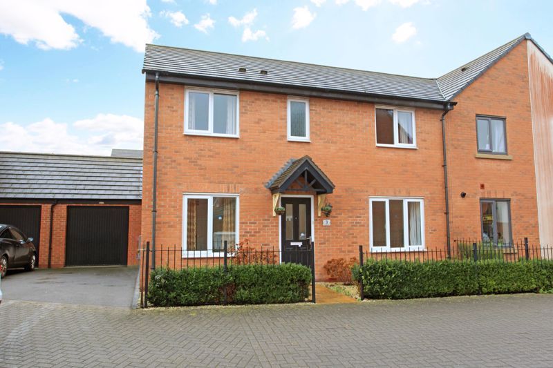 4 bed semi-detached house to rent in The Cloisters, Lawley Village, Telford TF4, £1,350 pcm