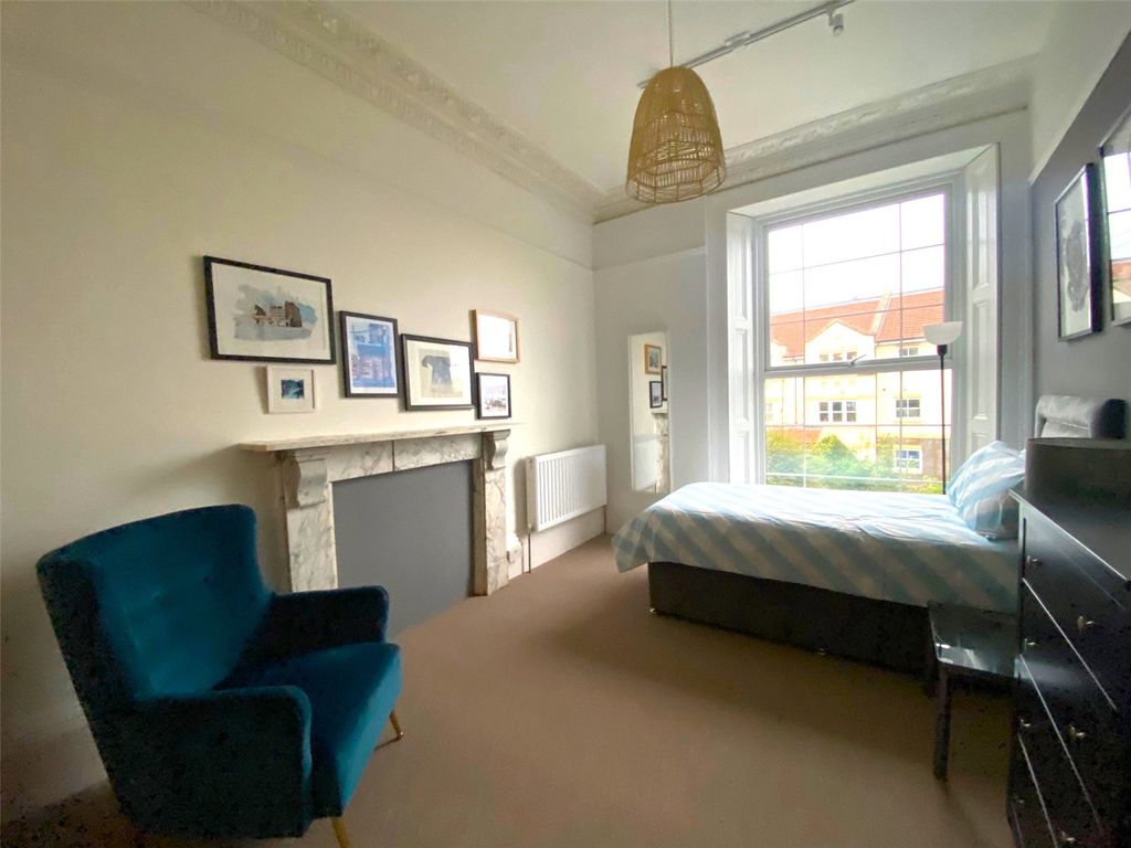 2 bed flat for sale in Arley Hill, Cotham, Bristol BS6, £355,000