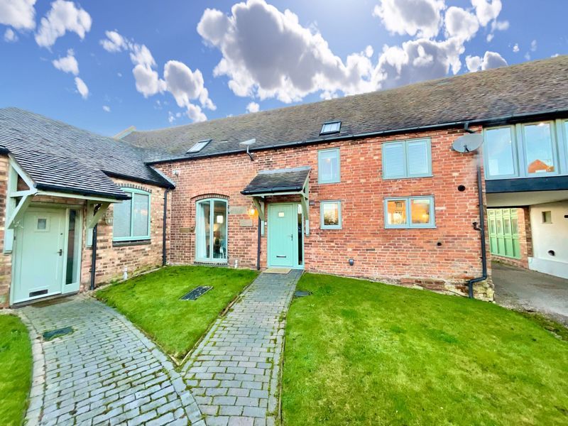 4 bed barn conversion for sale in High Offley, Stafford ST20, £425,000
