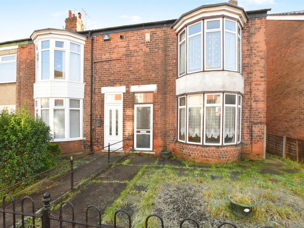 3 bed end terrace house for sale in Avondale, Anlaby Park Road South, Hull HU4, £90,000