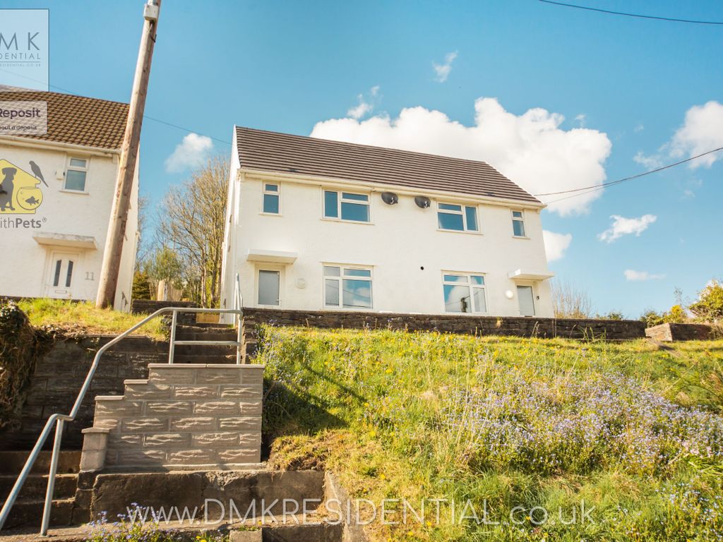 3 bed semi-detached house to rent in Cae Is Maen, Trebanos, Pontardawe, Swansea SA8, £850 pcm