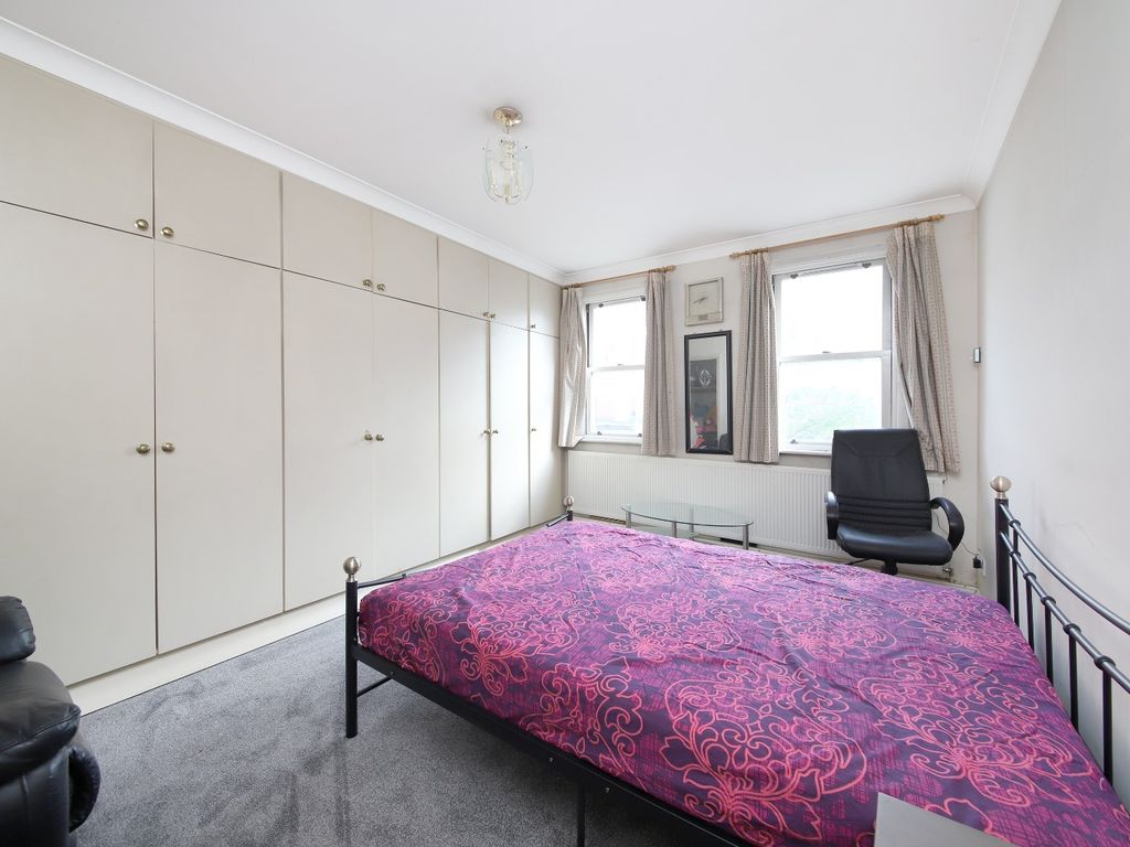 4 bed semi-detached house to rent in Deptford, London SE8, £2,400 pcm
