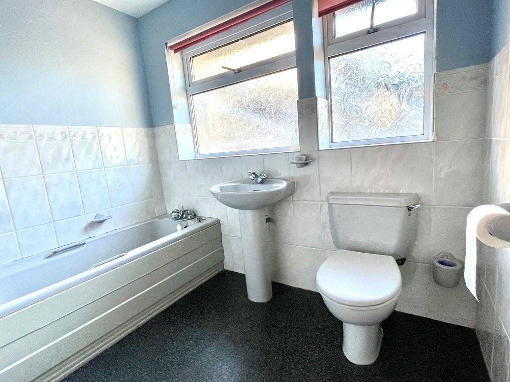 4 bed semi-detached house for sale in Flint Lane, Cross Green, Darley Bridge, Matlock DE4, £290,000
