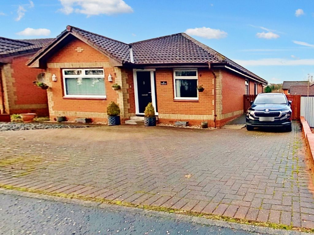 3 bed detached bungalow for sale in Heatherwood, Seafield EH47, £255,000