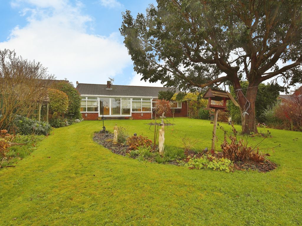 3 bed detached bungalow for sale in Southlands, Durham DH6, £325,000