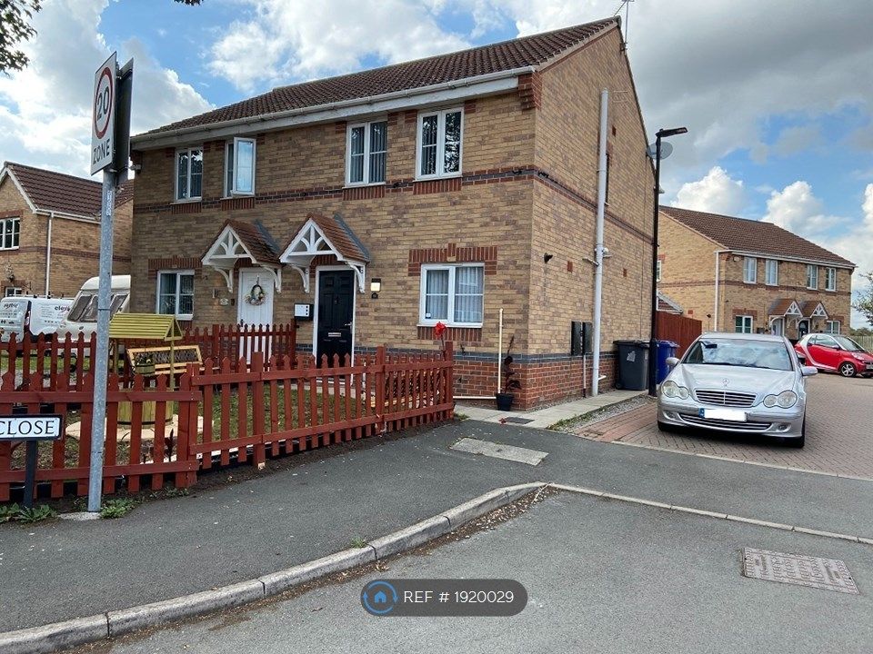 3 bed semi-detached house to rent in Ramskir Lane, Stainforth, Doncaster DN7, £1,250 pcm