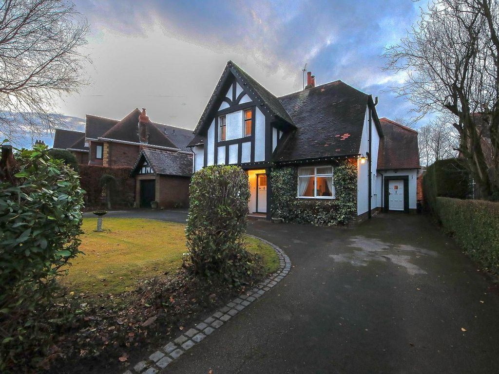 5 bed detached house for sale in Swanpool Lane, Aughton, Ormskirk L39, £800,000