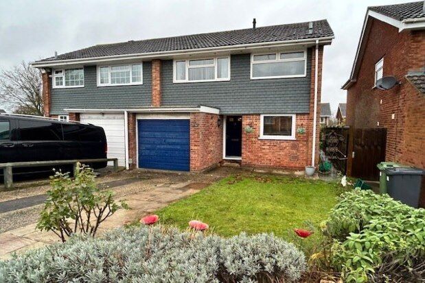 3 bed property to rent in Coates Close, Basingstoke RG22, £1,600 pcm