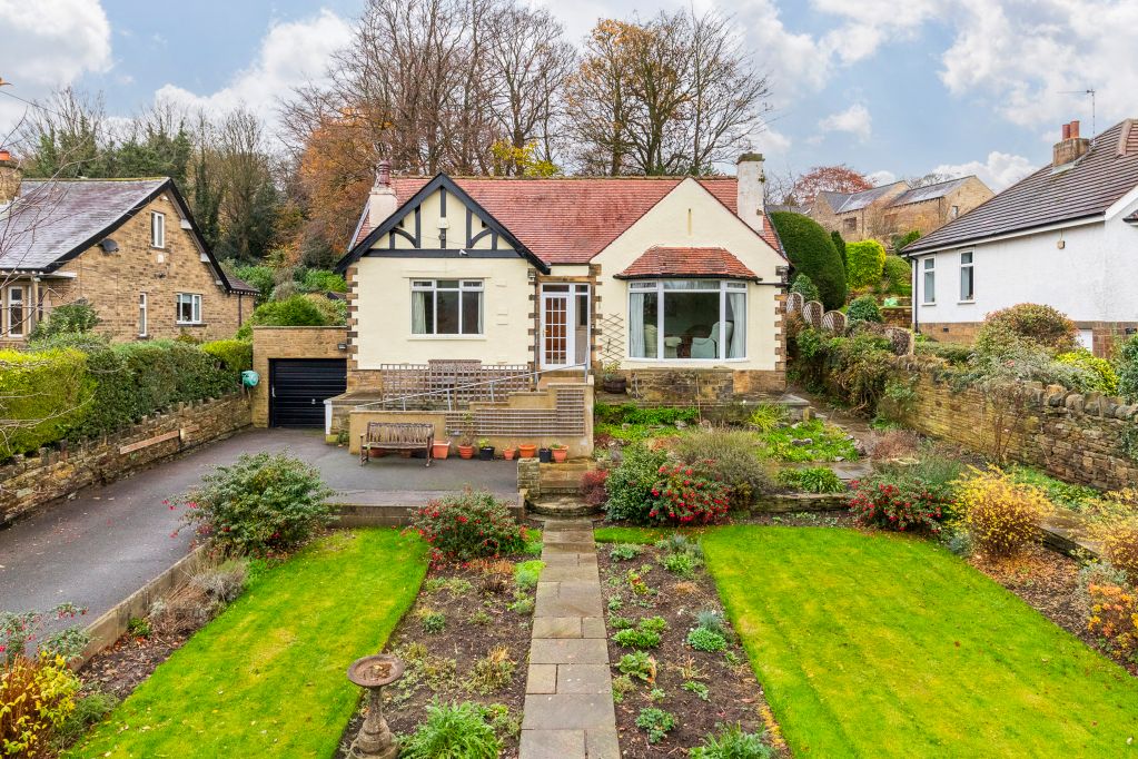 2 bed bungalow for sale in Beck Lane, Bingley, West Yorkshire BD16, £500,000