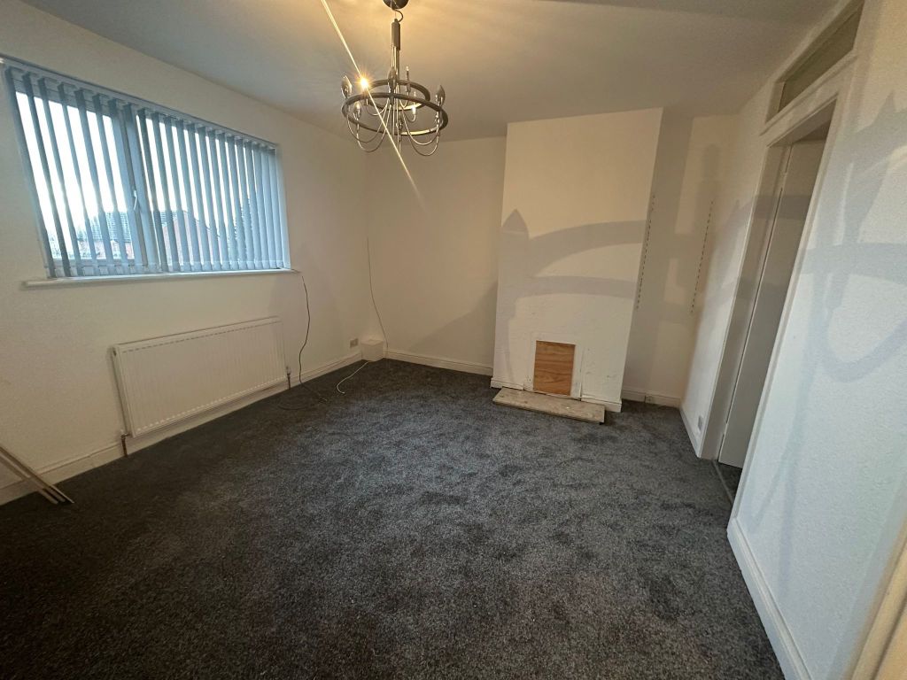 2 bed flat to rent in Chester Road, Erdington, Birmingham B24, £950 pcm