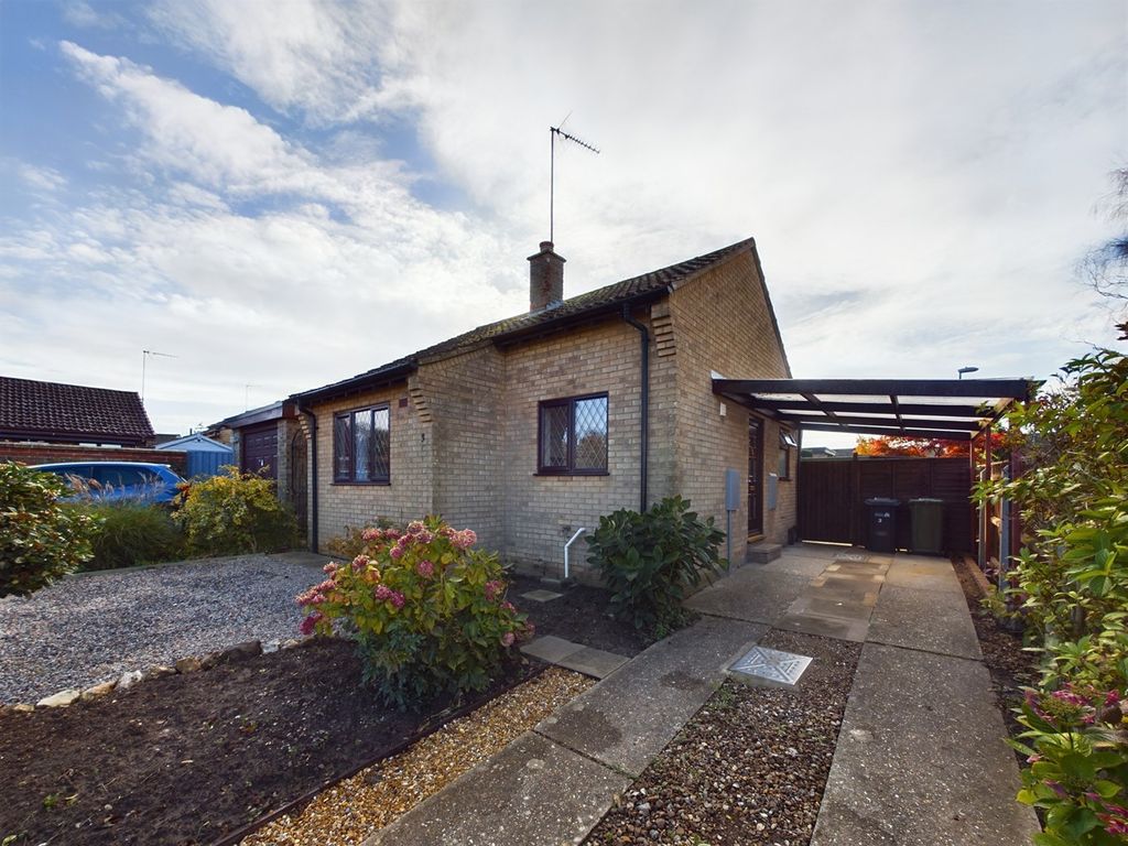 1 bed detached bungalow for sale in Brothercross Way, Downham Market PE38, £205,000