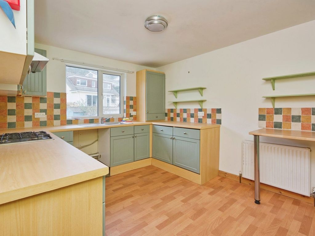 3 bed flat for sale in High Street, Combe Martin, Ilfracombe EX34, £160,000