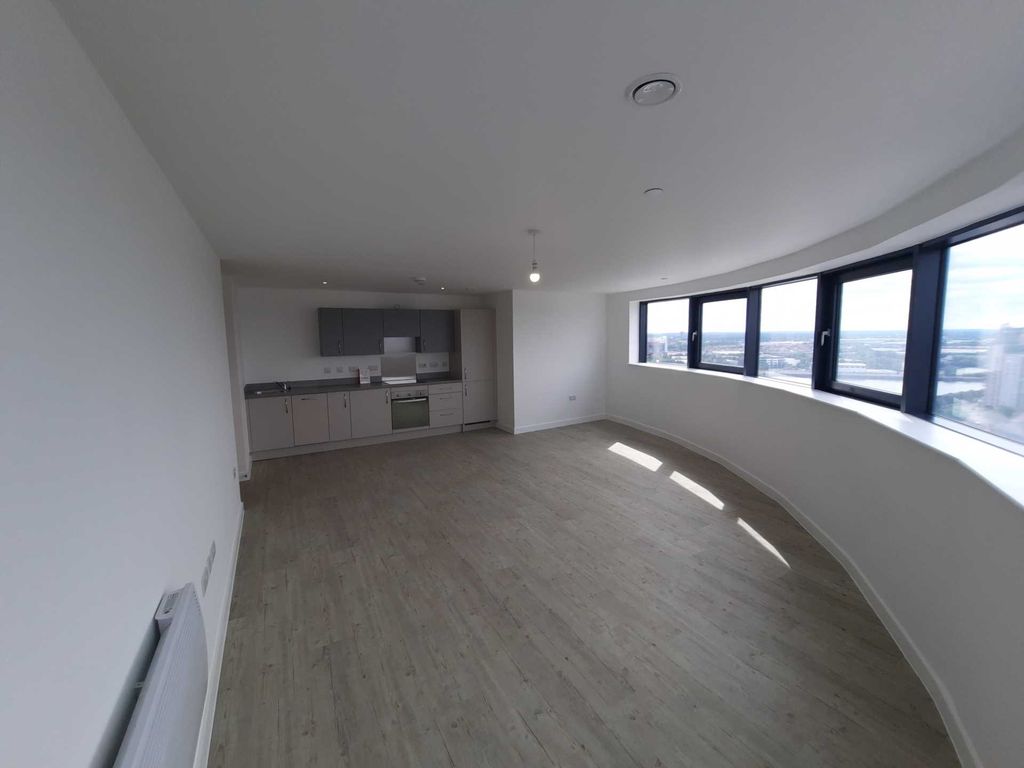 New home, 2 bed flat for sale in Furness Quay, Salford M50, £285,000