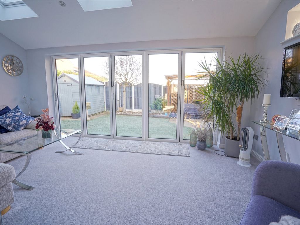 3 bed detached house for sale in Ambler Rise, Aughton, Sheffield, South Yorkshire S26, £330,000