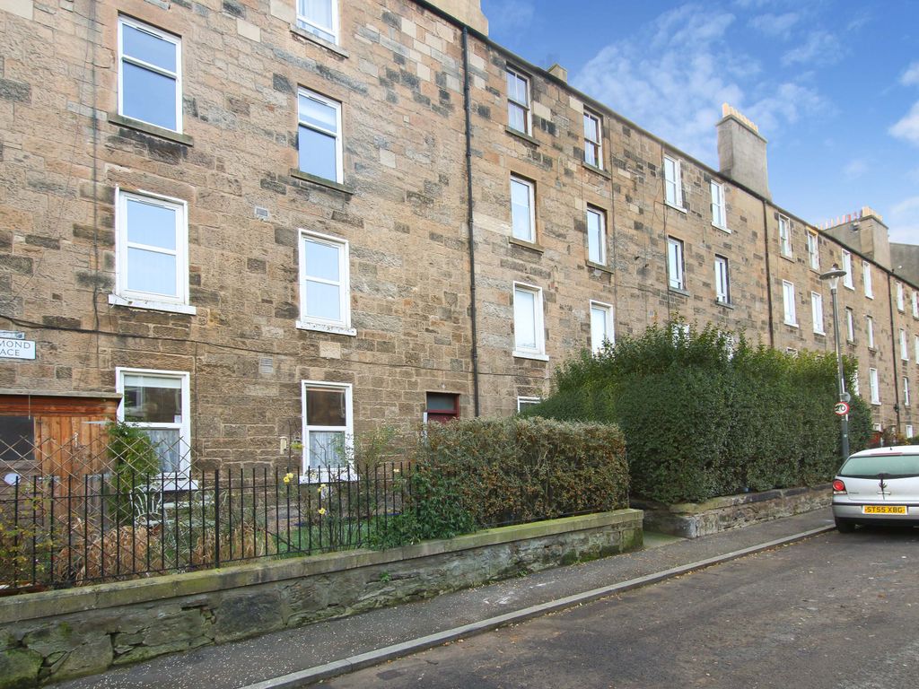 1 bed flat for sale in 4/1 Salmond Place, Abbeyhill, Edinburgh EH7, £165,000