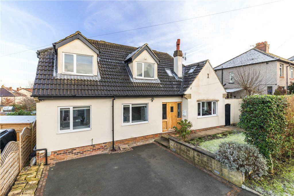 3 bed detached house for sale in Strathmore Road, Ben Rhydding, Ilkley, West Yorkshire LS29, £509,950