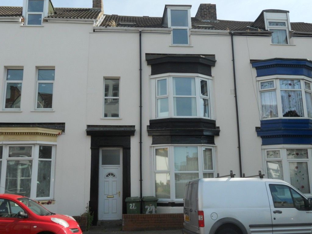 1 bed flat to rent in Westbourne Street, Stockton-On-Tees TS18, £425 pcm
