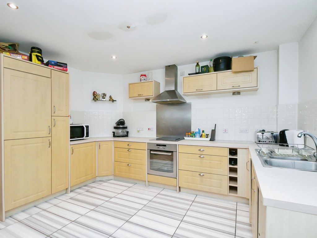 2 bed flat for sale in Jim Driscoll Way, Cardiff, South Glamorgan CF11, £220,000