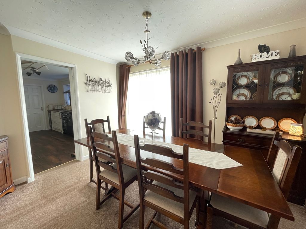 4 bed detached house for sale in Eastgate, Heckington NG34, £365,000