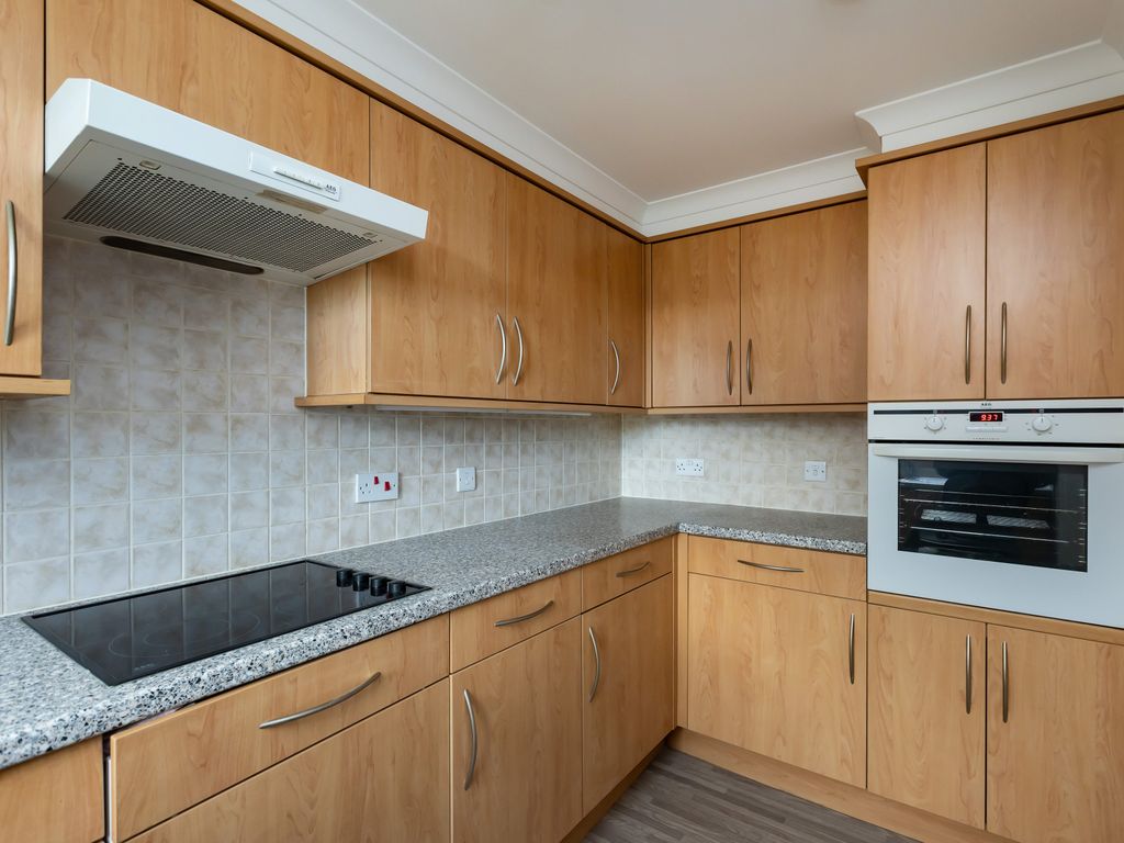 2 bed flat for sale in 2 Bowmans View, Dalkeith EH22, £175,000