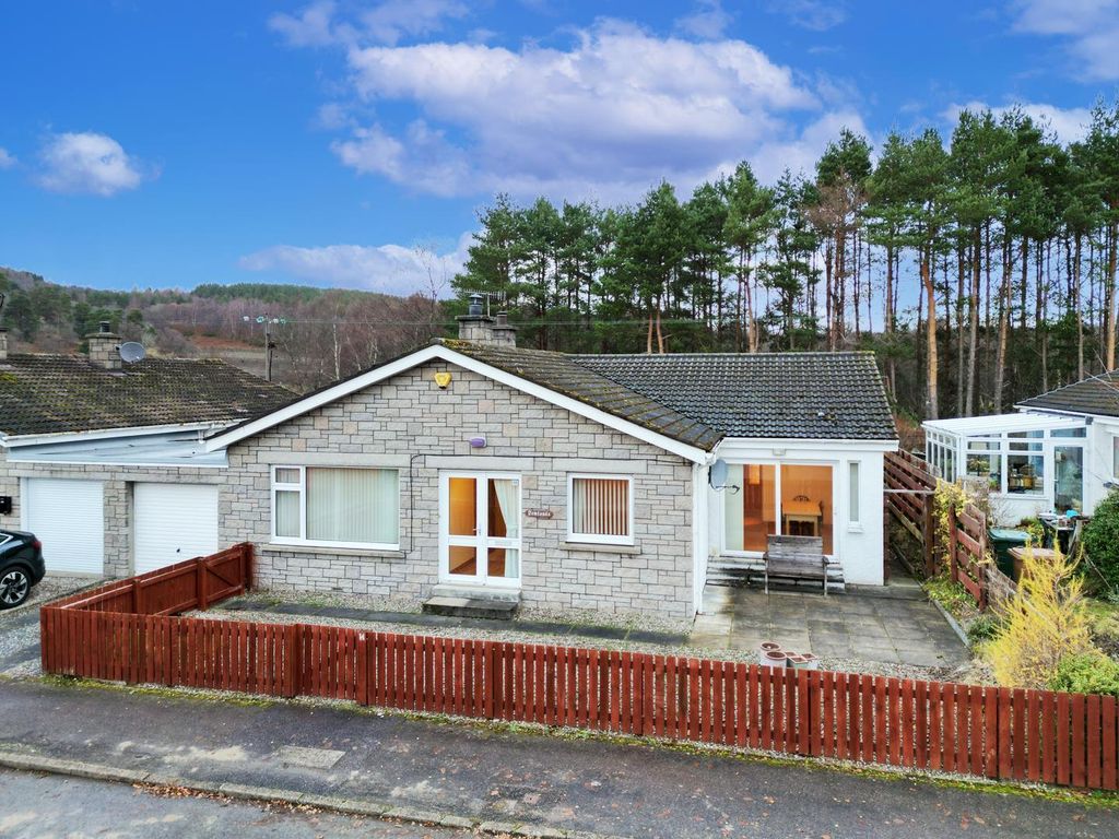 3 bed detached bungalow for sale in Seafield Court, Grantown-On-Spey PH26, £295,000